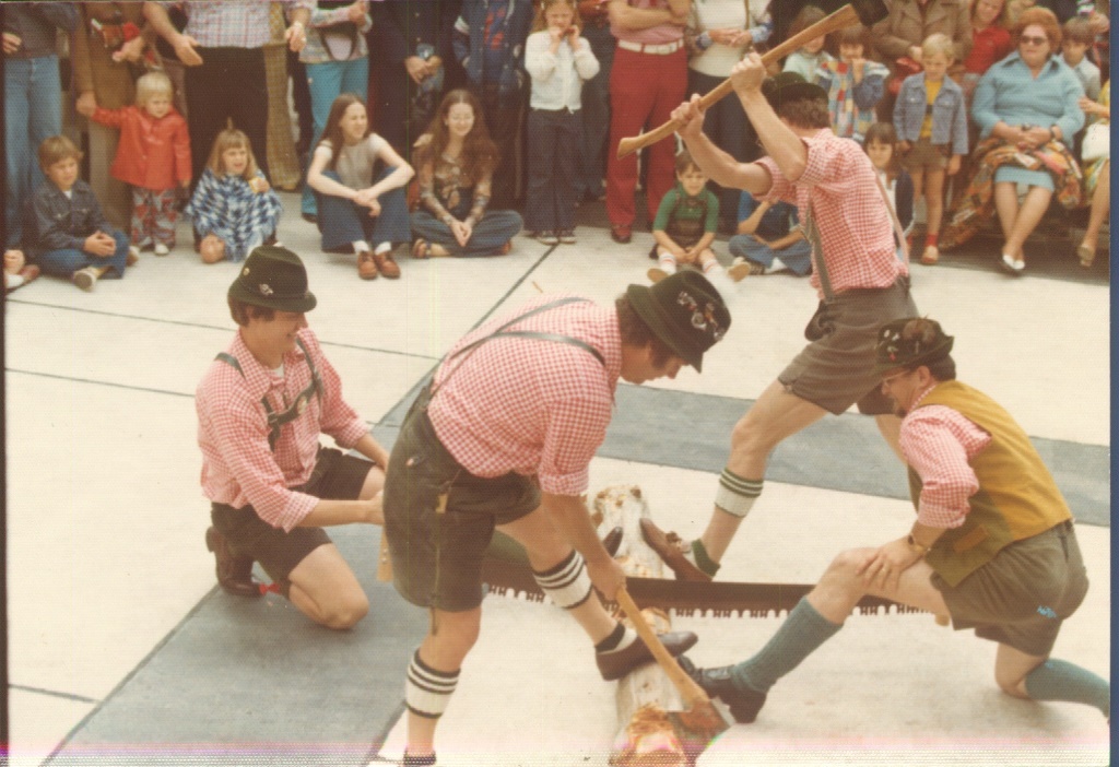 1976 05 01 01 Winston Salem Springfest.jpg